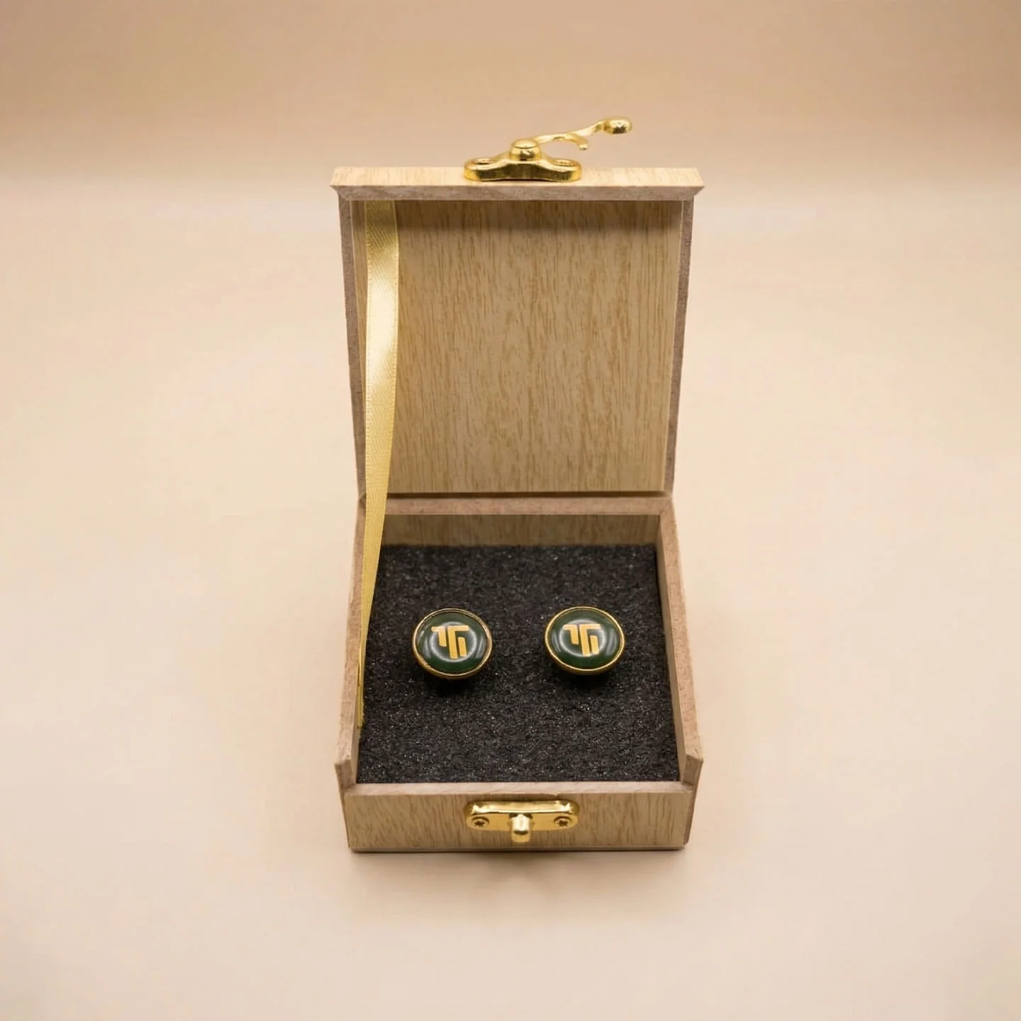 PREMIUM TFC CUFFLINKS IN GREEN - Image 4